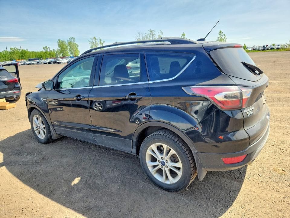 2017 FORD ESCAPE SE 2