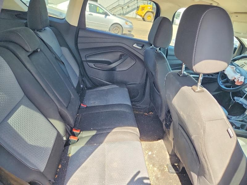 2017 FORD ESCAPE SE 10