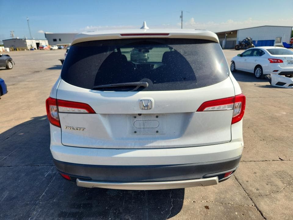 2020 HONDA PILOT EX 6