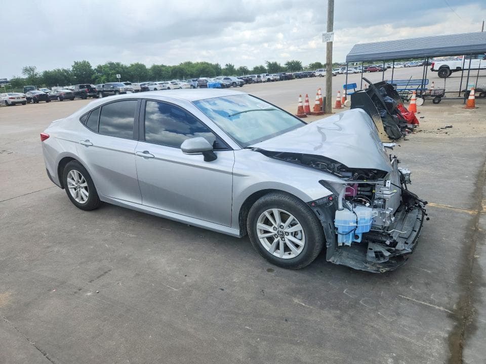 2025 TOYOTA CAMRY LE 4