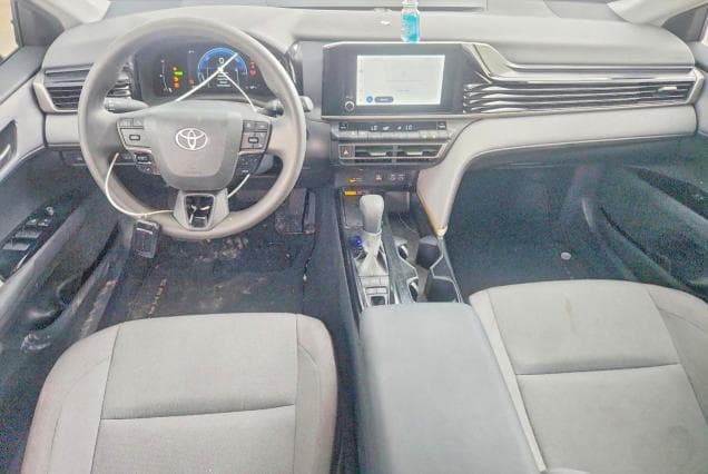 2025 TOYOTA CAMRY LE 8