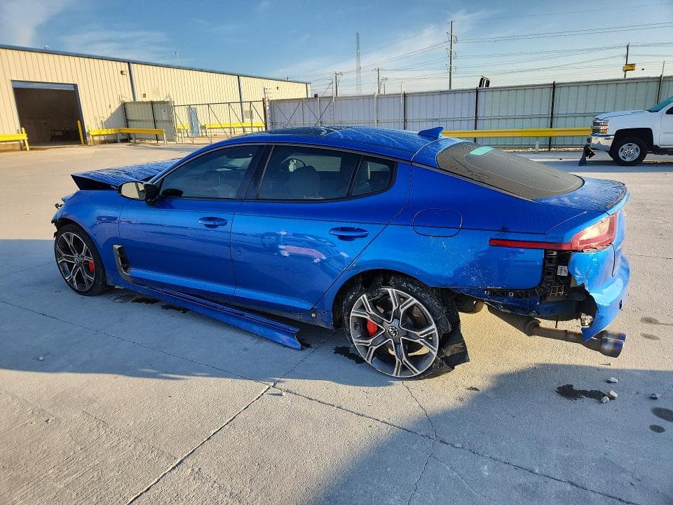 2018 KIA STINGER GT2 2