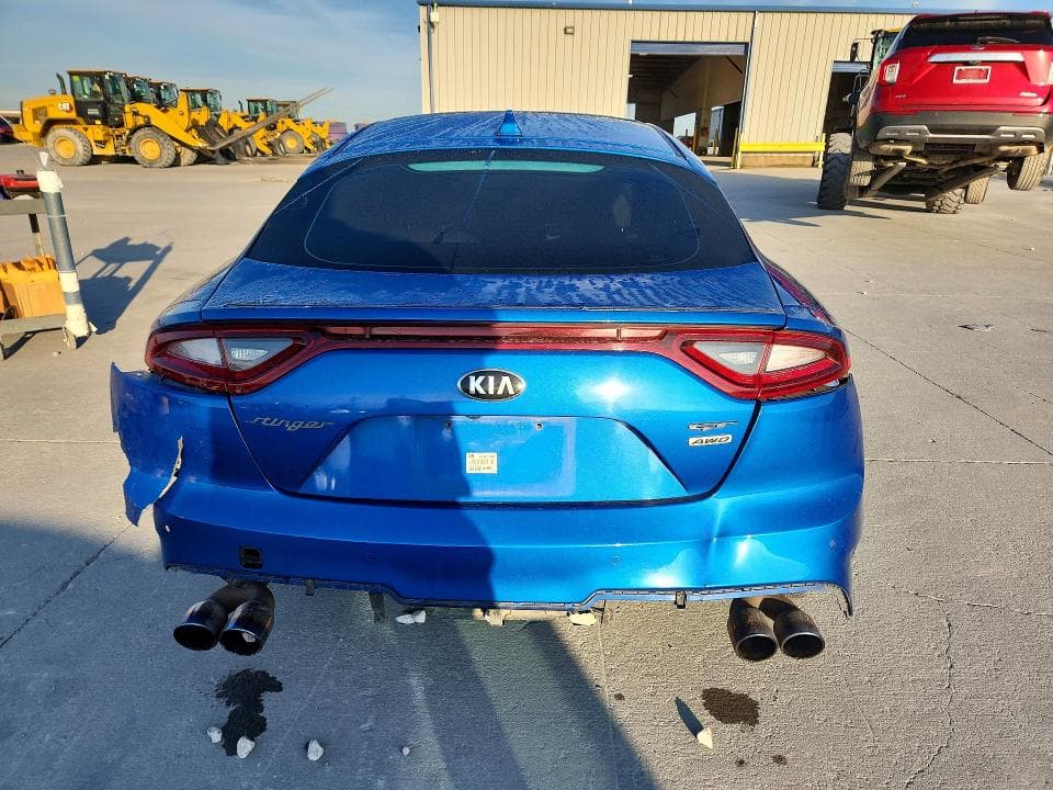 2018 KIA STINGER GT2 6