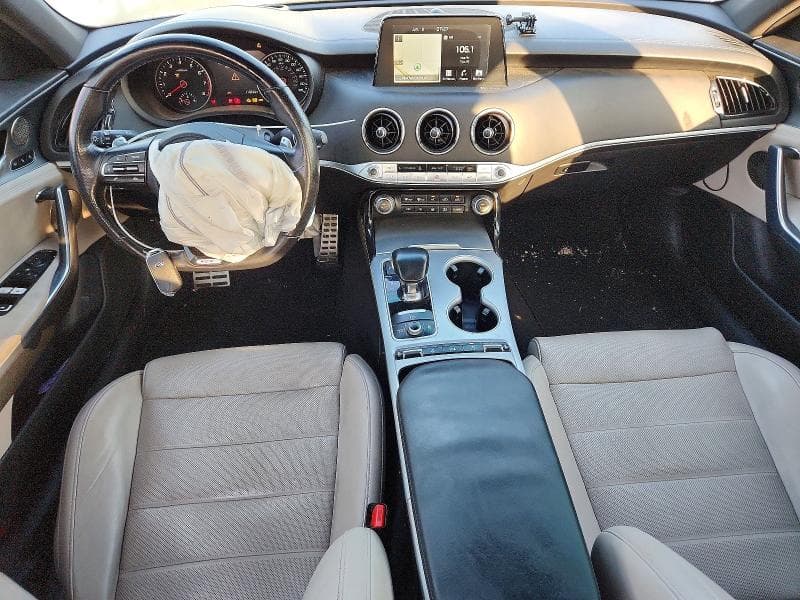 2018 KIA STINGER GT2 8