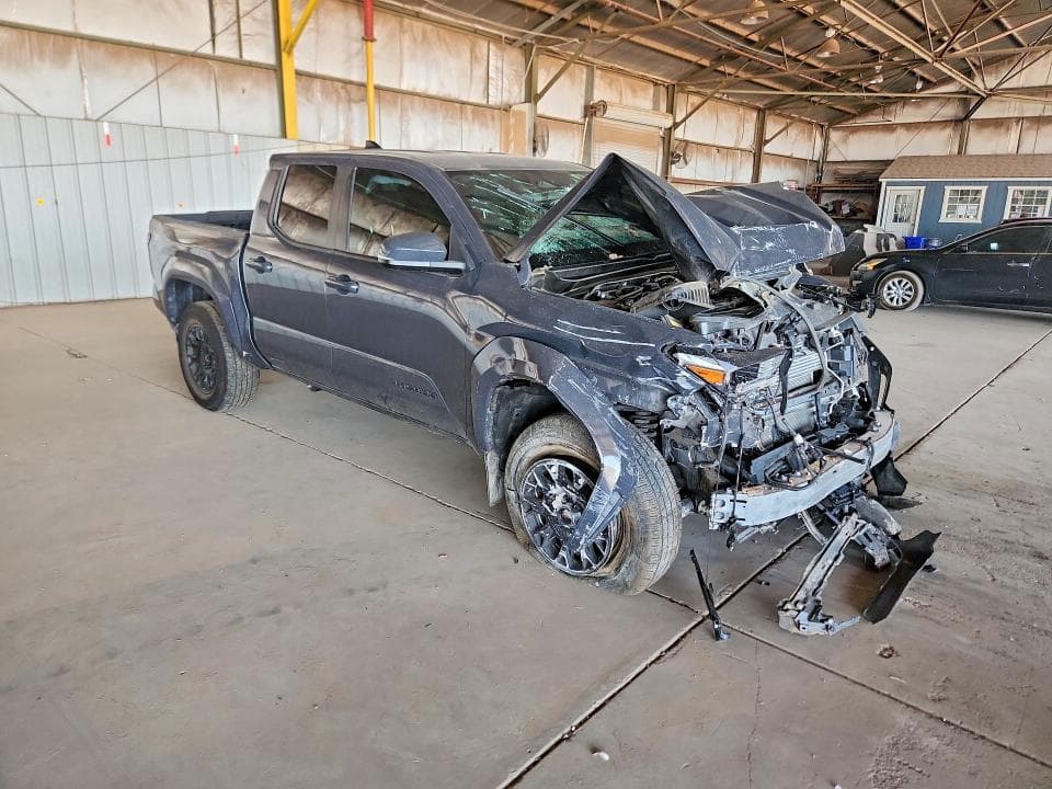 2024 TOYOTA TACOMA TRD SPORT 4