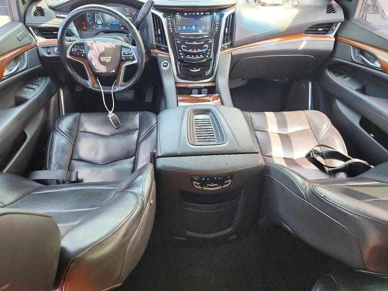2020 CADILLAC ESCALADE ESV LUXURY 8