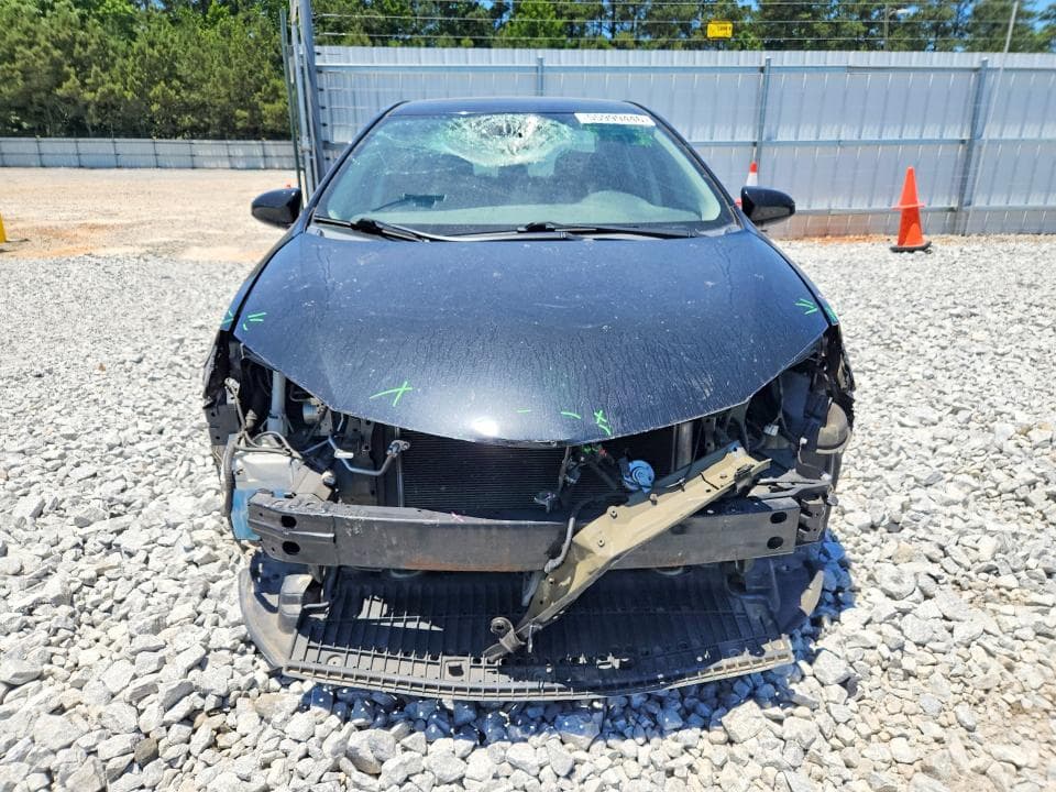 2018 TOYOTA COROLLA LE 5