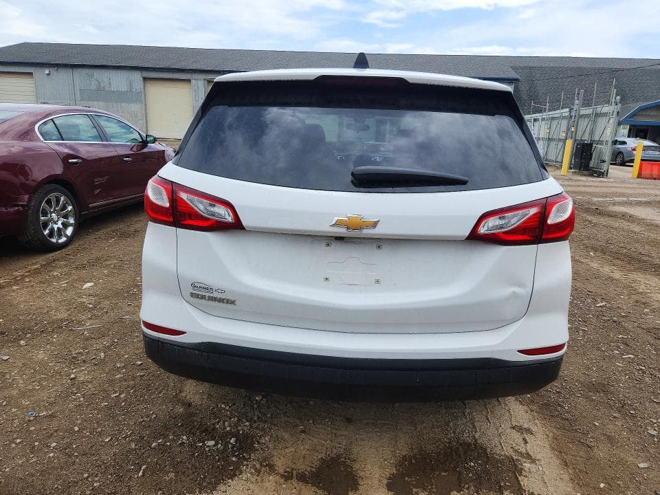 2020 CHEVROLET EQUINOX LS 6