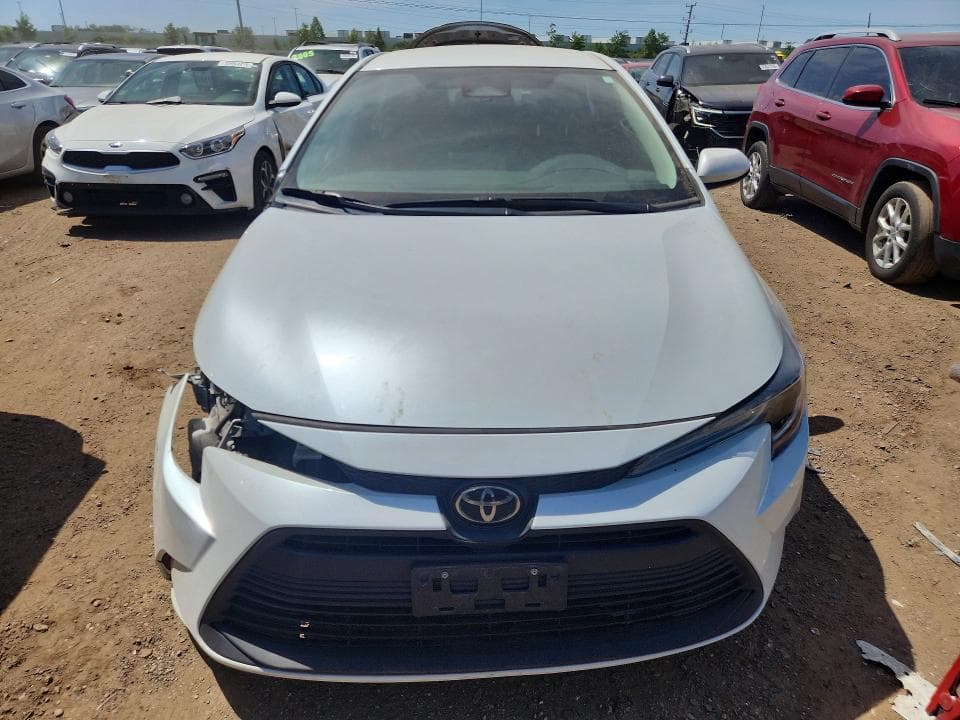 2024 TOYOTA COROLLA LE 5