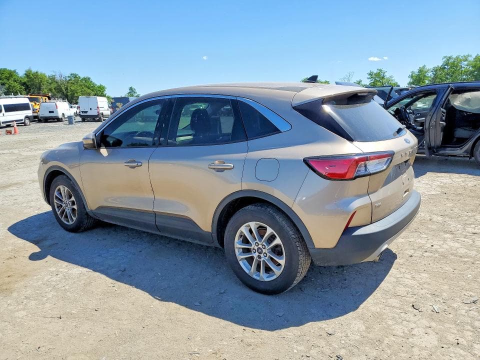 2021 FORD ESCAPE SE SE 3