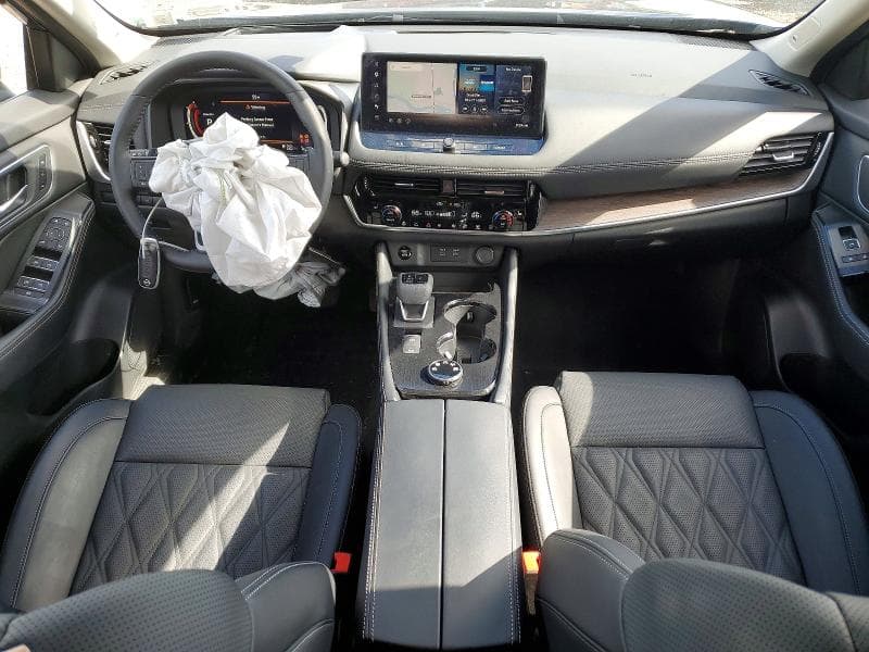 2026 NISSAN ROGUE PLATINUM 8