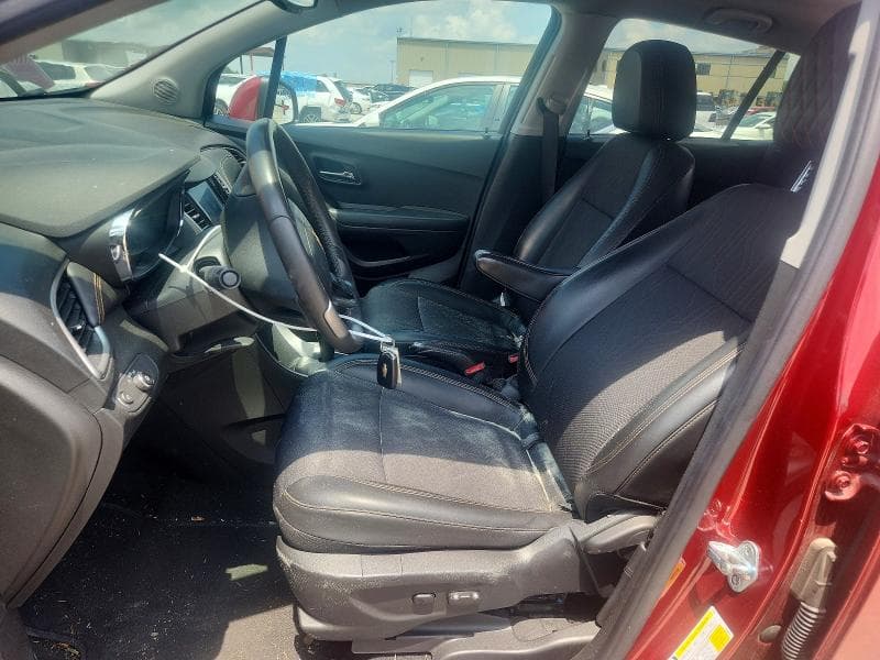 2021 CHEVROLET TRAX 1LT 7