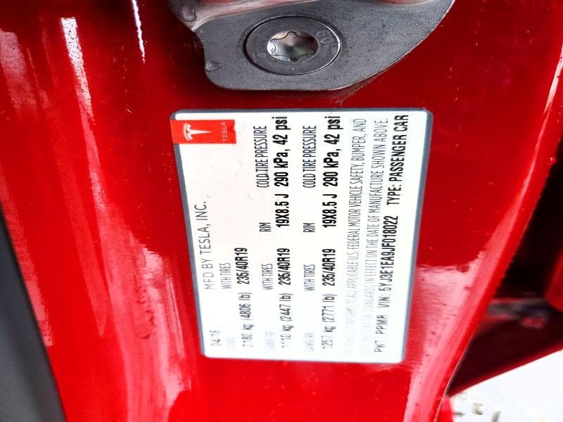 2018 TESLA MODEL 3 12