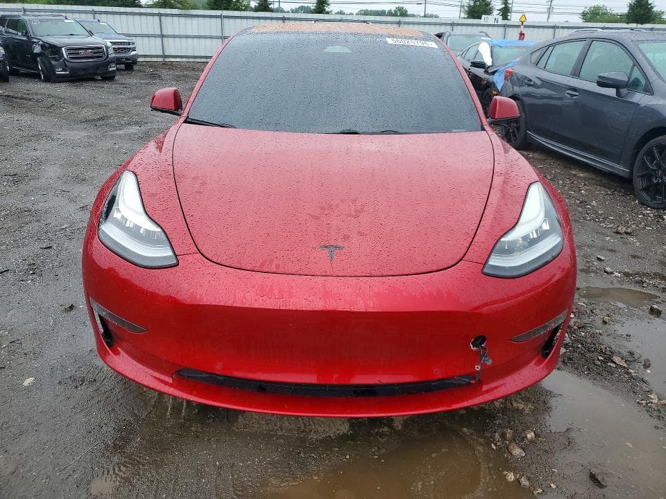 2018 TESLA MODEL 3 5