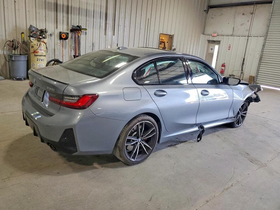 2024 BMW 330XI 3