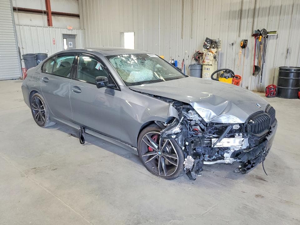 2024 BMW 330XI 4