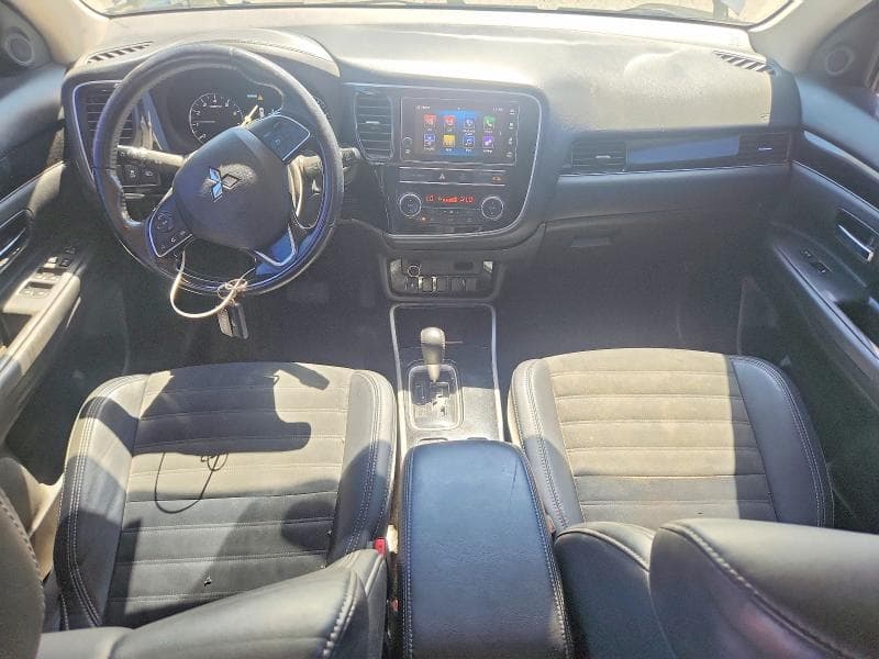 2019 MITSUBISHI OUTLANDER SE SE 8