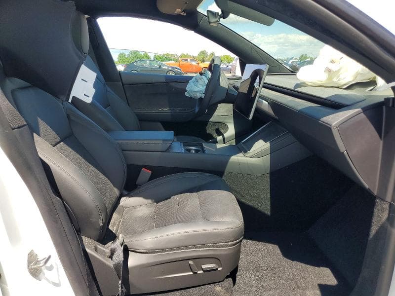 2026 TESLA MODEL Y 7
