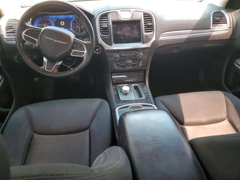 2019 CHRYSLER 300 TOURING TOURING 8