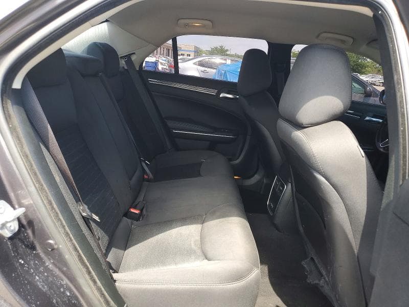 2019 CHRYSLER 300 TOURING TOURING 10