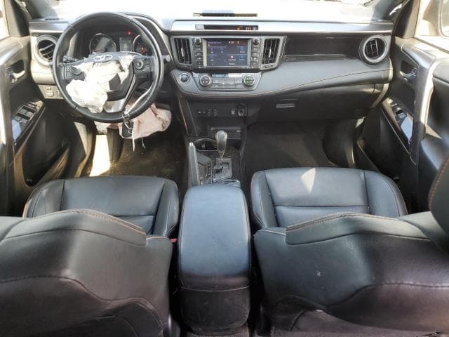 2017 TOYOTA RAV4 SE SE 8