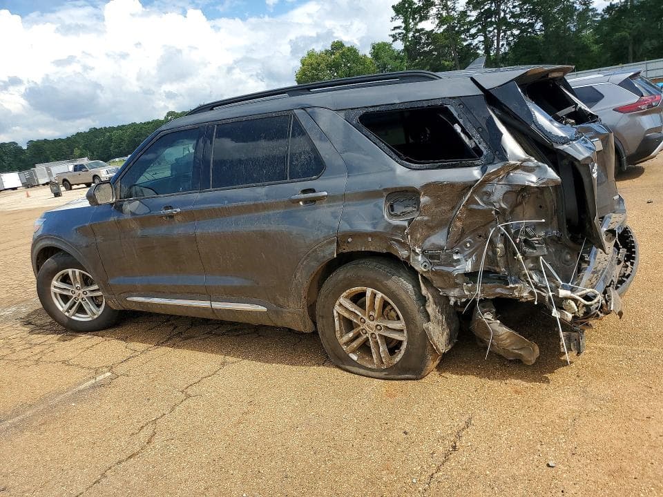 2020 FORD EXPLORER XLT XLT 2