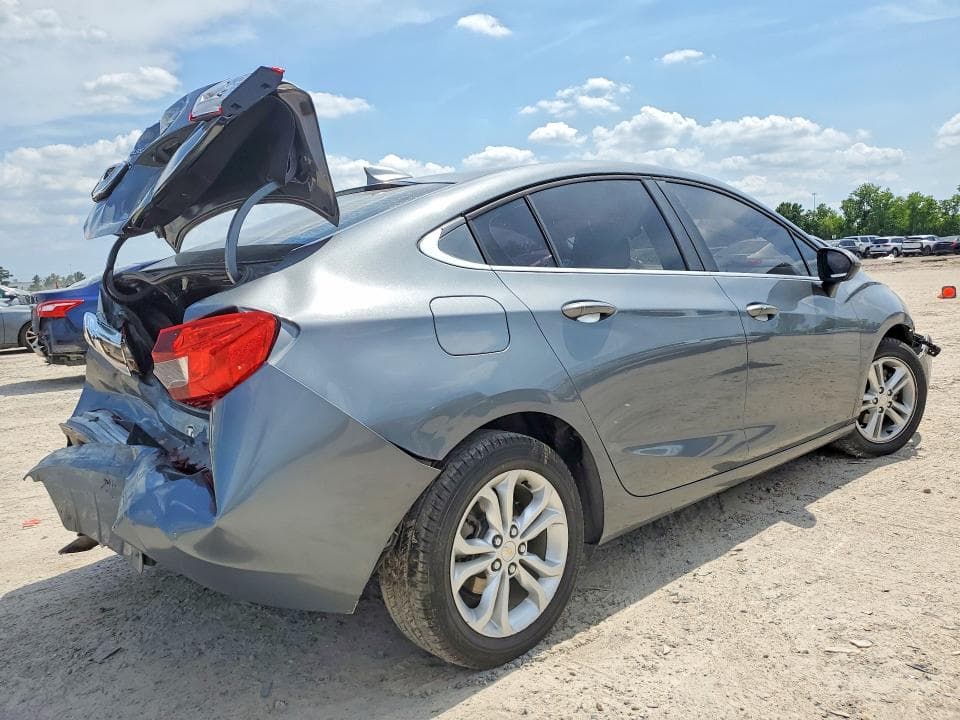 2019 CHEVROLET CRUZE LT 3