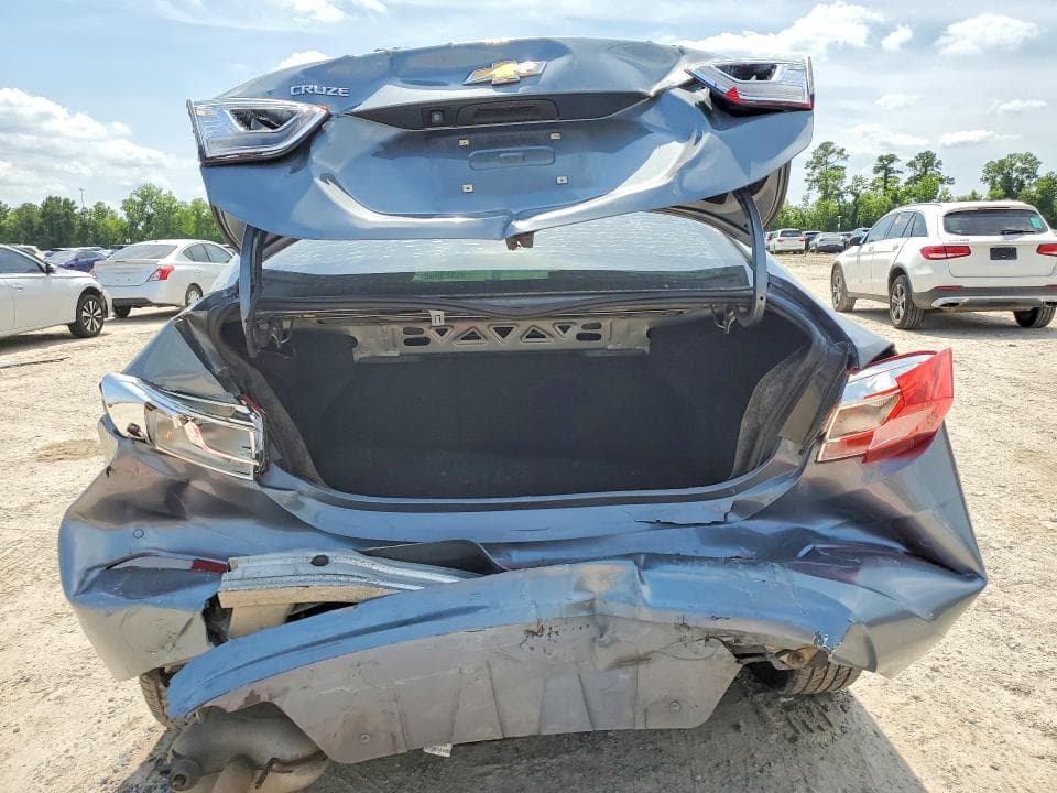 2019 CHEVROLET CRUZE LT 6