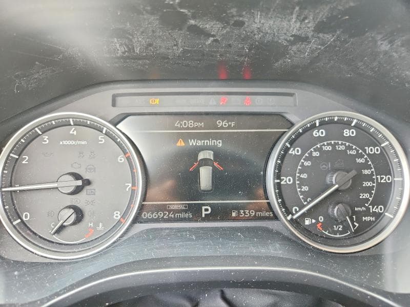 2024 MITSUBISHI OUTLANDER ES 9