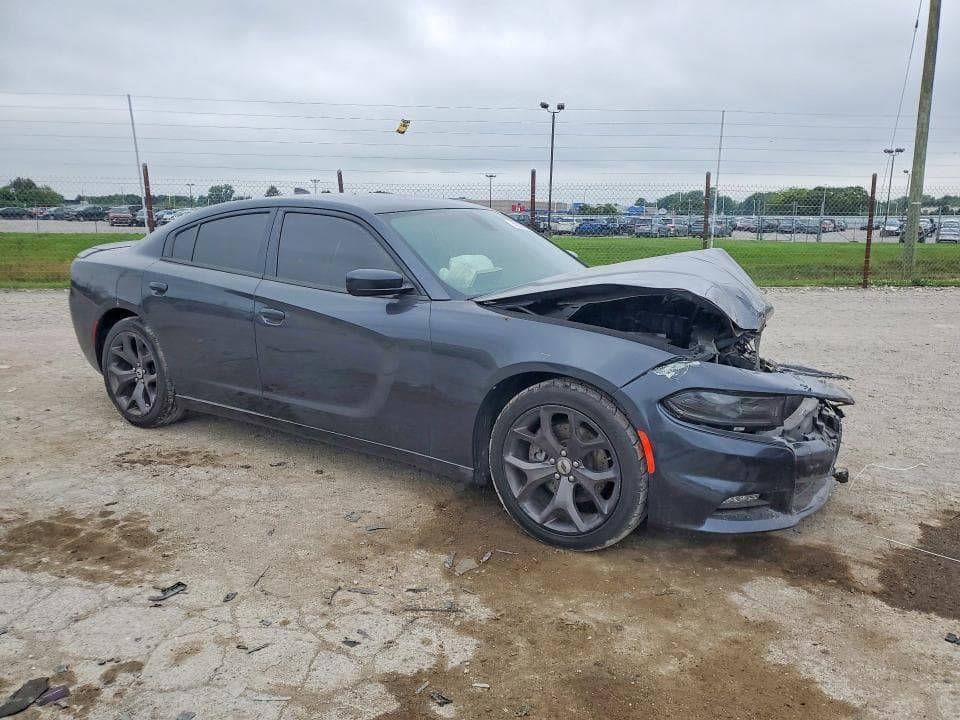 2018 DODGE CHARGER R 4