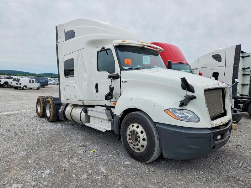2024 INTERNATIONAL LT62F SEMI TRUCK