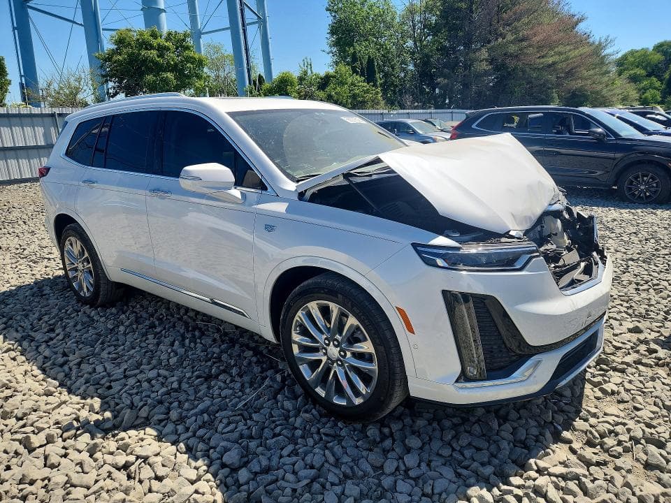 2021 CADILLAC XT6 PLATINUM PREMIUM LUXURY PLATINUM PREMIUM LUXURY 4