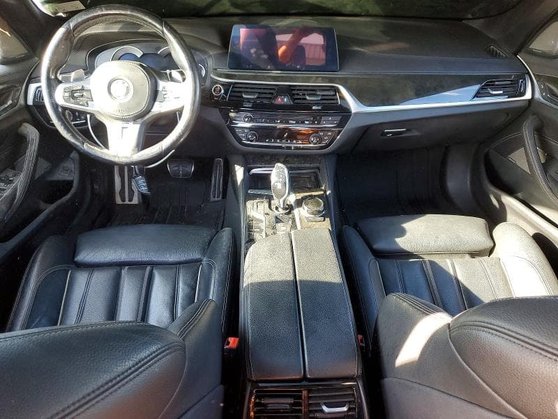 2018 BMW 530 XI 8
