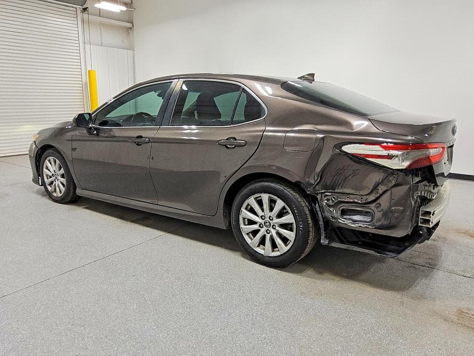 2019 TOYOTA CAMRY LE LE 2