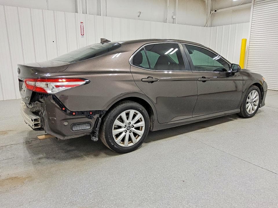 2019 TOYOTA CAMRY LE LE 3