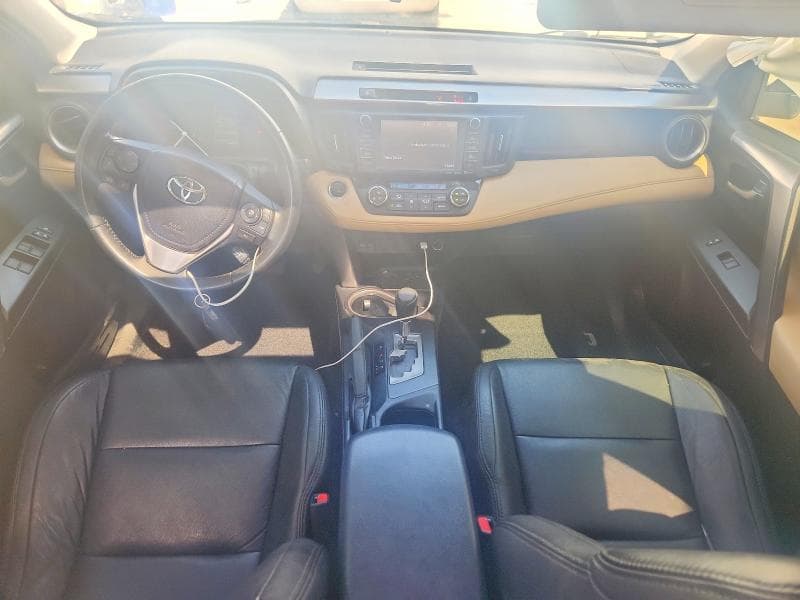 2017 TOYOTA RAV4 XLE XLE 8