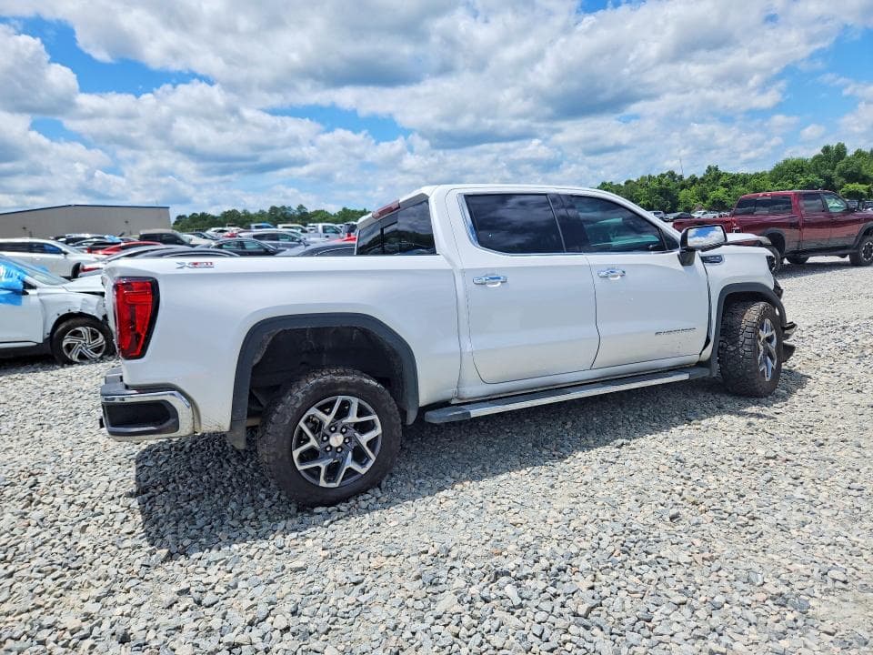 2025 GMC SIERRA K1500 SLT 3