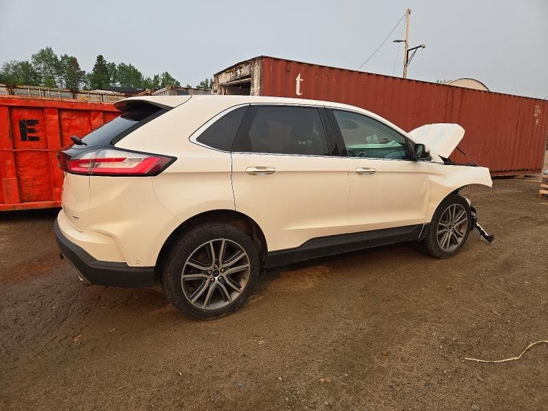 2021 FORD EDGE TITANIUM 3