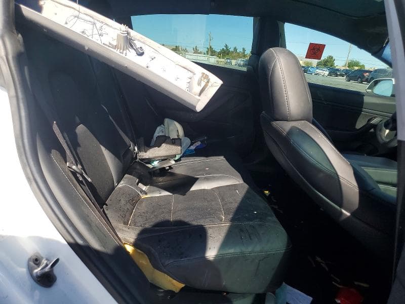 2019 TESLA MODEL 3 10