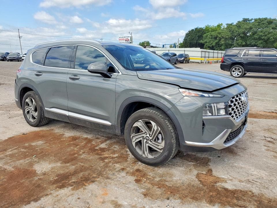 2022 HYUNDAI SANTA FE SEL 4