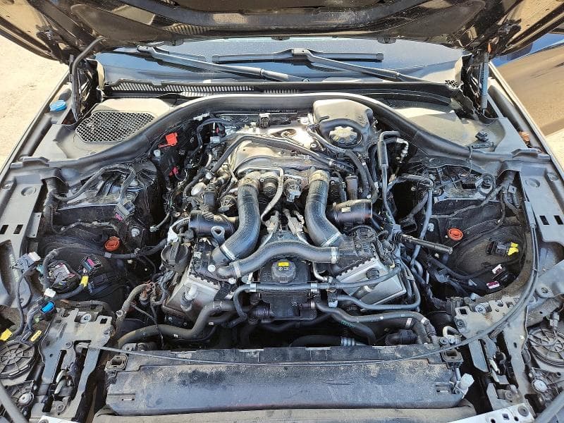 2020 BMW M550XI 11
