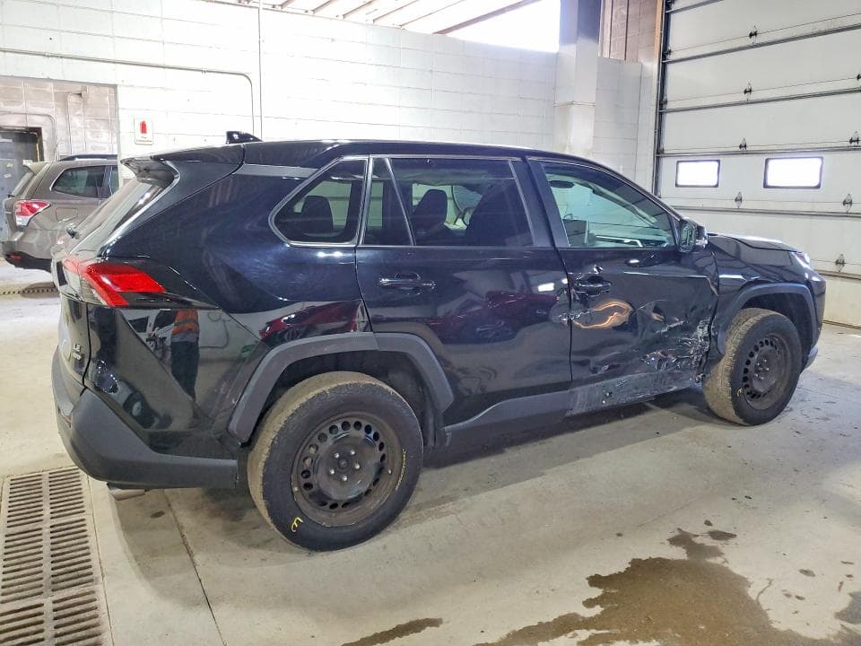 2024 TOYOTA RAV4 LE 3