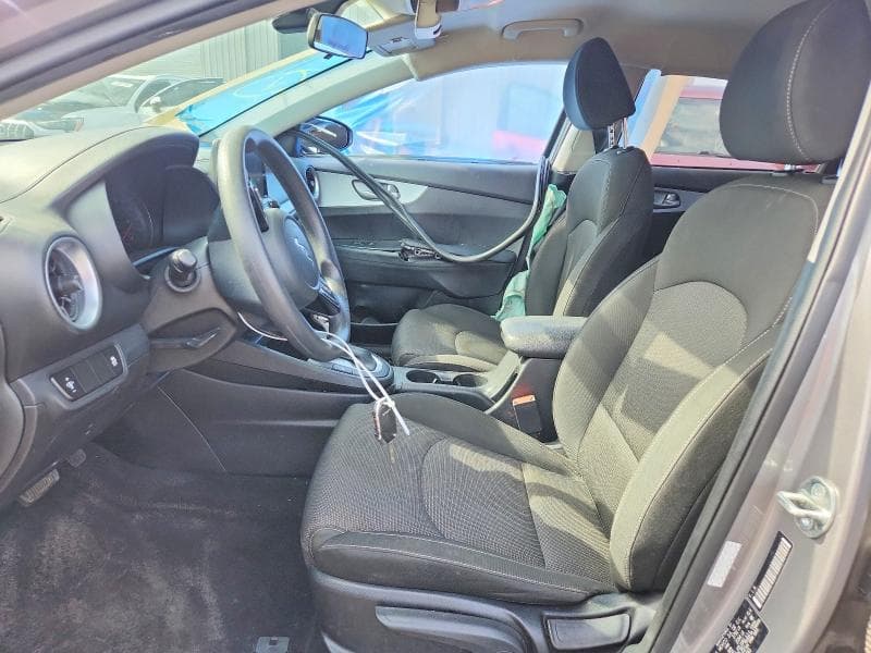 2023 KIA FORTE LXS 7