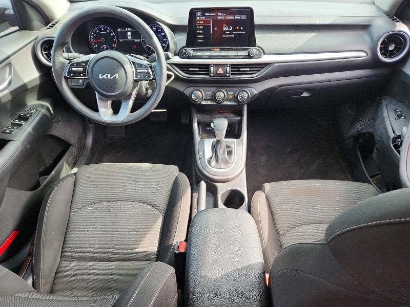 2023 KIA FORTE LXS 8