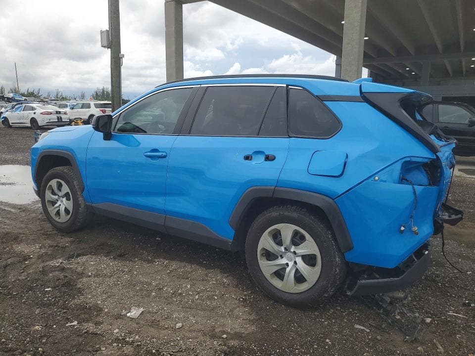 2019 TOYOTA RAV4 LE 2