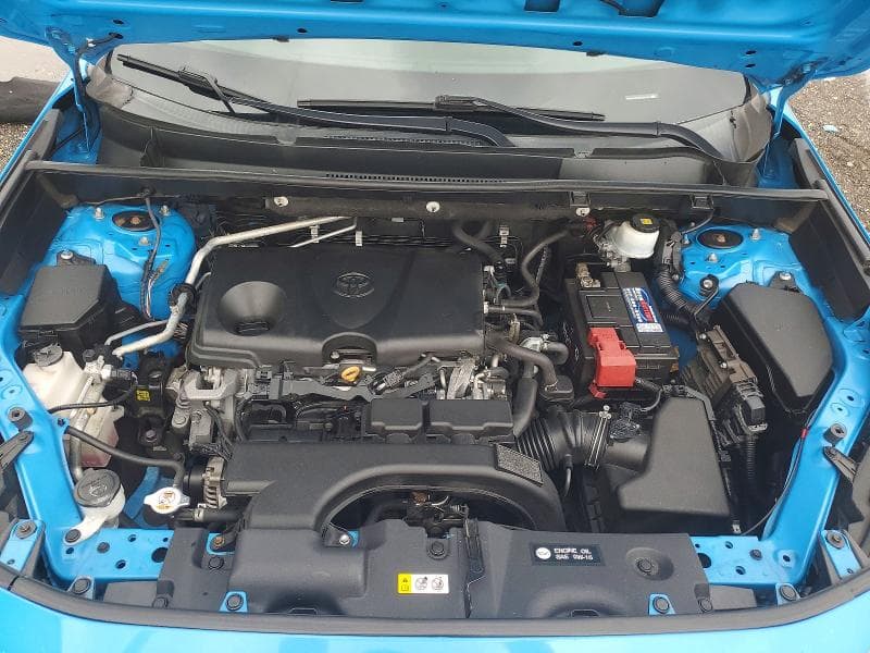 2019 TOYOTA RAV4 LE 12
