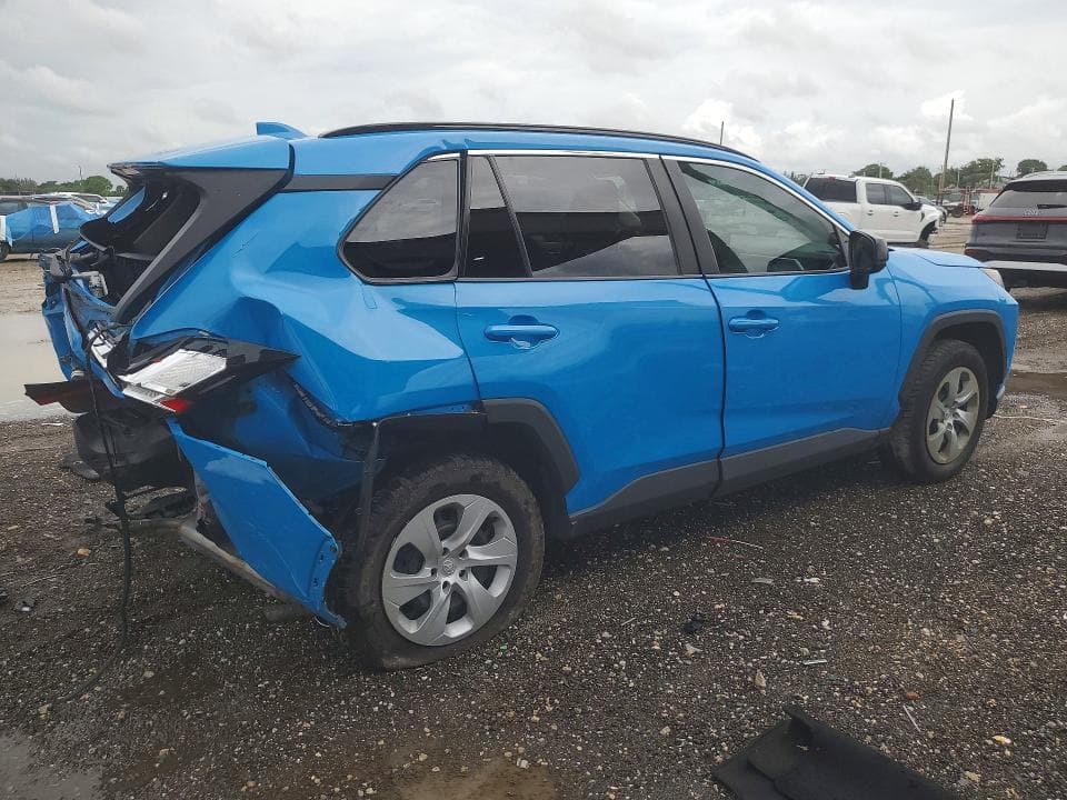 2019 TOYOTA RAV4 LE 3