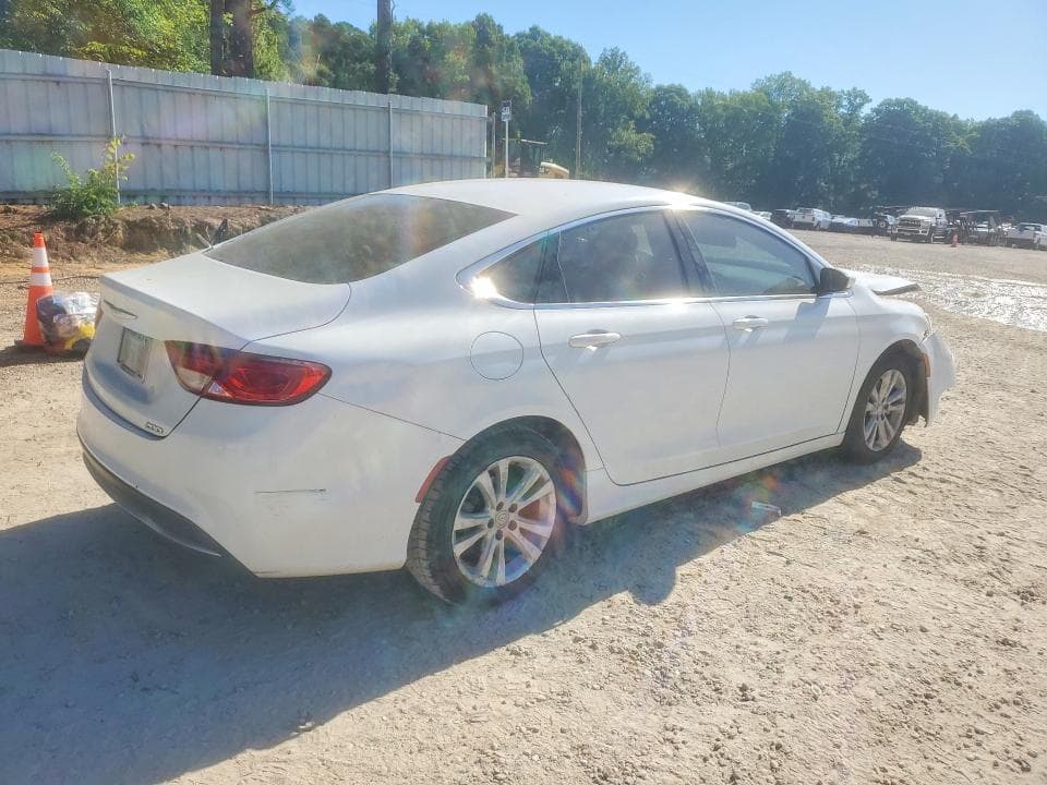 2017 CHRYSLER 200 LIMITED 3