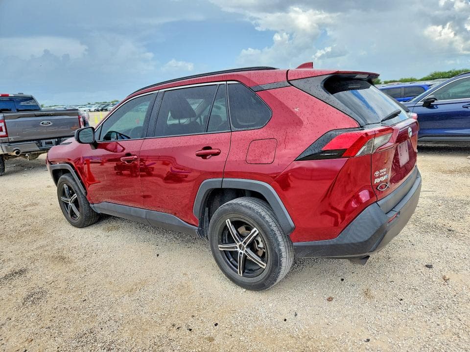 2019 TOYOTA RAV4 LE LE 2
