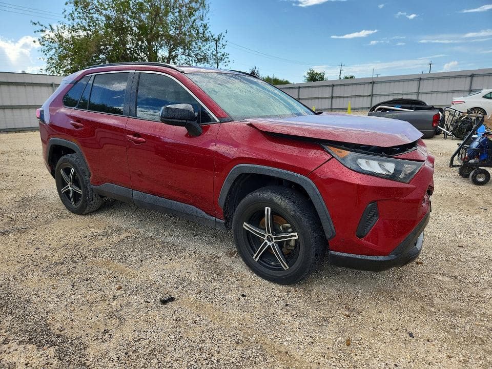 2019 TOYOTA RAV4 LE LE 4